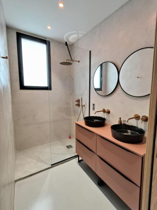 Industrial Luxury Nimes & Arles Vila Beaucaire  Exterior foto